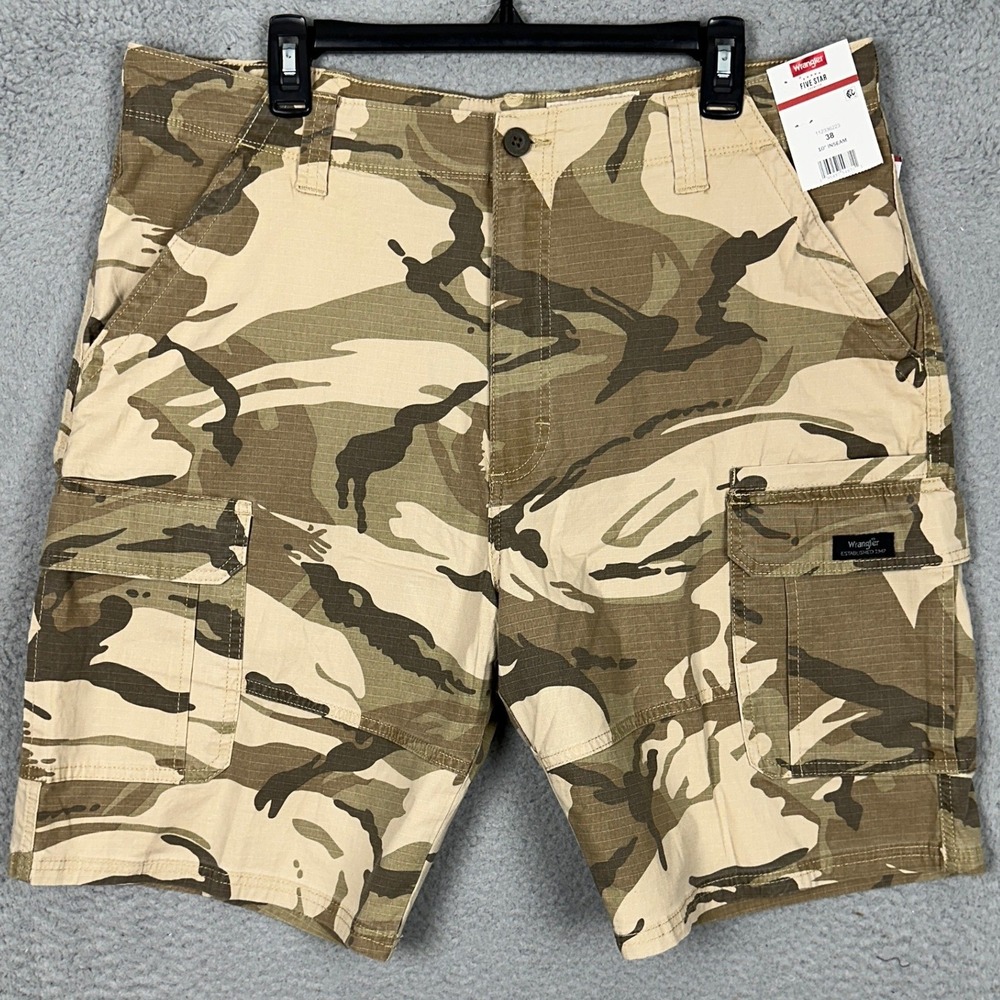 NEW Wrangler Cargo Shorts Mens 38 Five Star Relaxed Fit Tan Camo Ripstop Outdoor